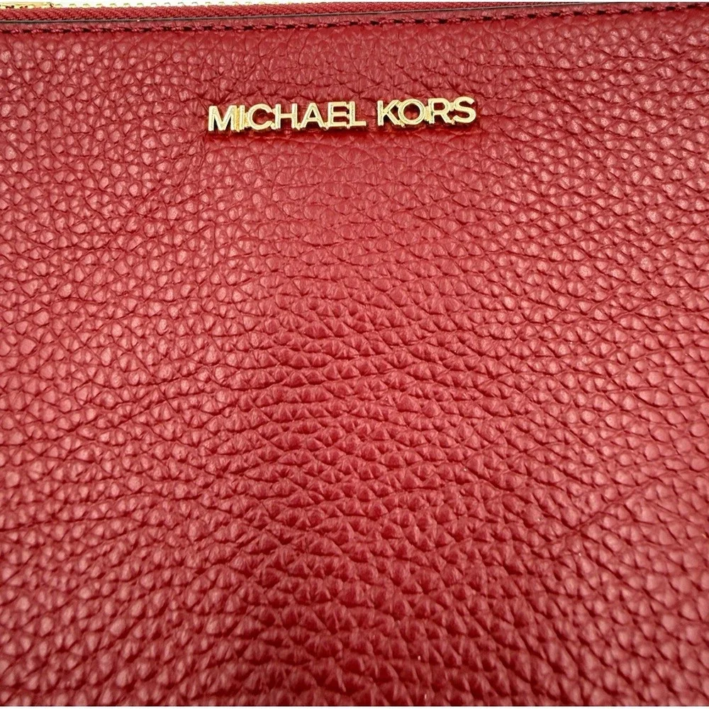 Michael Kors Jet Set Small Convertible Wristlet Pebbled Leather Cherry Red NWT‎